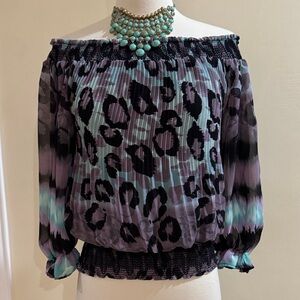 Off-Shoulder Animal Print Blouse in Lavender & Teal